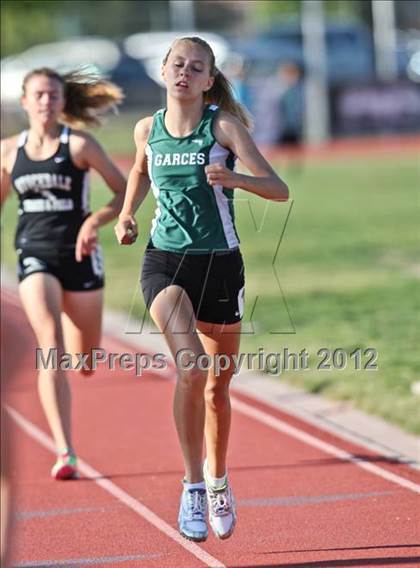 Thumbnail 1 in Titan Top 9 Invitational (Girls 800m Run) photogallery.