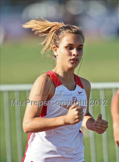 Thumbnail 1 in Titan Top 9 Invitational (Girls 800m Run) photogallery.