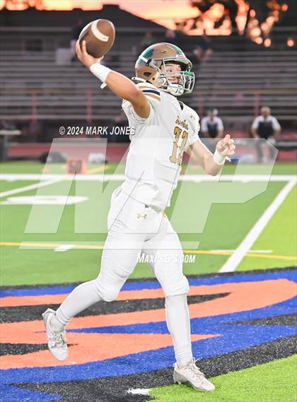 Thumbnail 3 in Yuma Catholic @ Thunderbird photogallery.