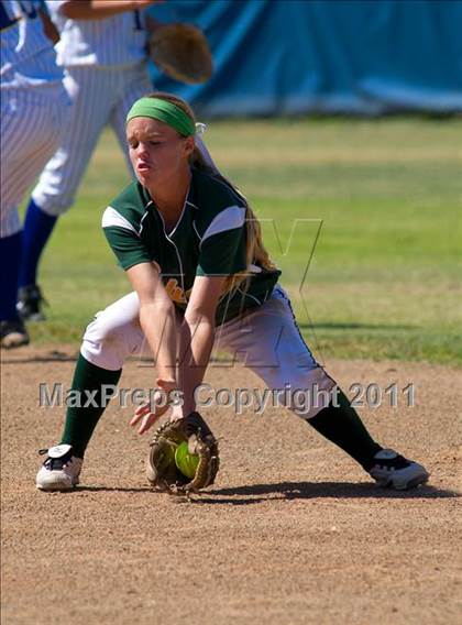 Thumbnail 1 in Edison @ Fountain Valley photogallery.