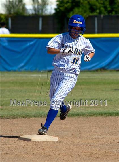 Thumbnail 1 in Edison @ Fountain Valley photogallery.