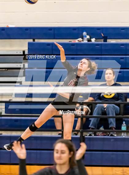 Thumbnail 3 in Land O' Lakes vs. Lake Gibson photogallery.