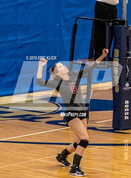 Thumbnail 2 in Land O' Lakes vs. Lake Gibson photogallery.