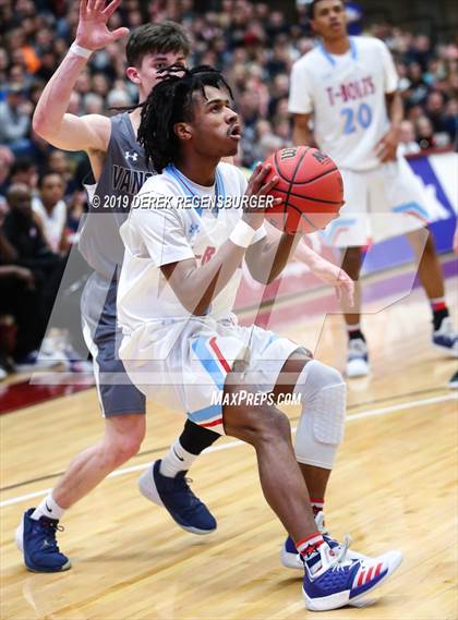 Thumbnail 3 in The Vanguard School vs Manual (CHSAA 3A Final) photogallery.
