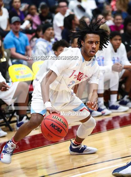 Thumbnail 2 in The Vanguard School vs Manual (CHSAA 3A Final) photogallery.