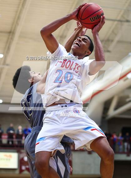 Thumbnail 1 in The Vanguard School vs Manual (CHSAA 3A Final) photogallery.