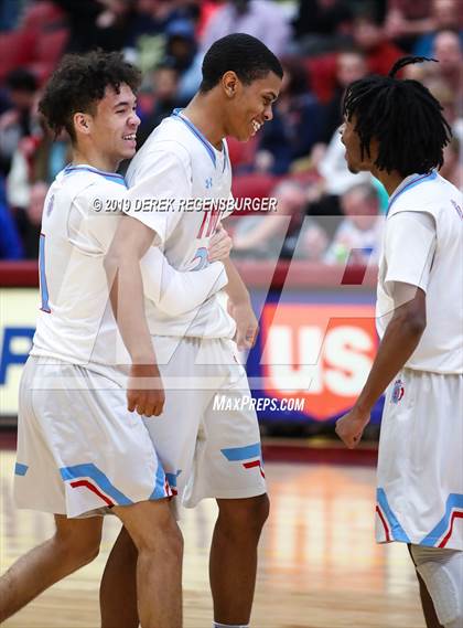 Thumbnail 2 in The Vanguard School vs Manual (CHSAA 3A Final) photogallery.