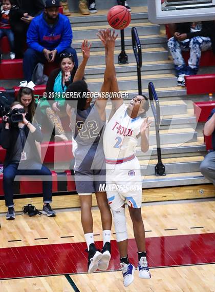 Thumbnail 2 in The Vanguard School vs Manual (CHSAA 3A Final) photogallery.