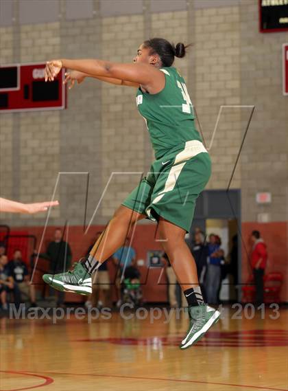 Thumbnail 2 in St. Monica vs. St. Paul (CIF SS D4A Final) photogallery.