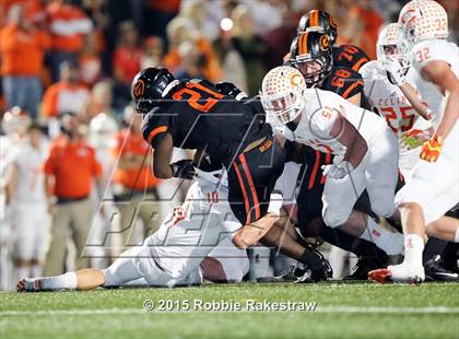 Thumbnail 2 in Gilmer vs. Celina (UIL 4A Semifinal) photogallery.