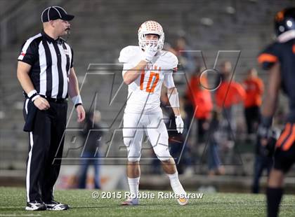 Thumbnail 1 in Gilmer vs. Celina (UIL 4A Semifinal) photogallery.