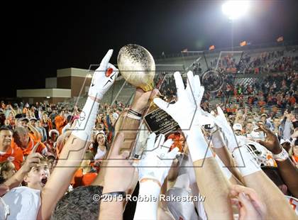 Thumbnail 1 in Gilmer vs. Celina (UIL 4A Semifinal) photogallery.