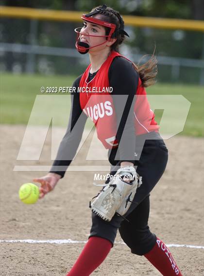 Thumbnail 2 in Saugus @ Pentucket Regional photogallery.