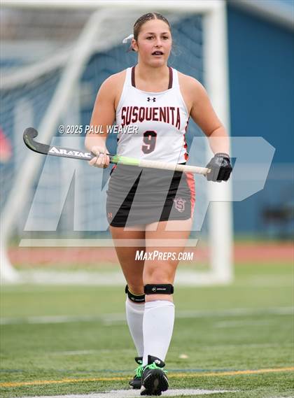 Thumbnail 3 in Susquenita vs. Lake-Lehman (PIAA Class A Quarterfinal) photogallery.