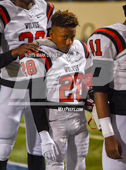 Thumbnail 3 in San Augustine vs. Mason (UIL 2A Semifinal) photogallery.
