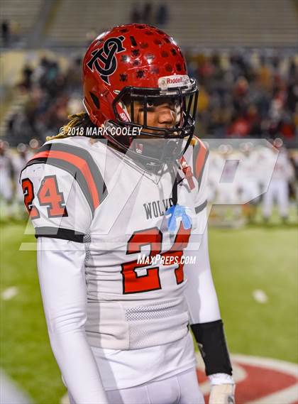 Thumbnail 3 in San Augustine vs. Mason (UIL 2A Semifinal) photogallery.