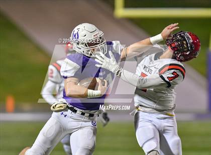 Thumbnail 2 in San Augustine vs. Mason (UIL 2A Semifinal) photogallery.
