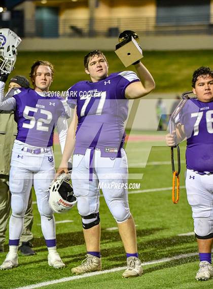Thumbnail 1 in San Augustine vs. Mason (UIL 2A Semifinal) photogallery.