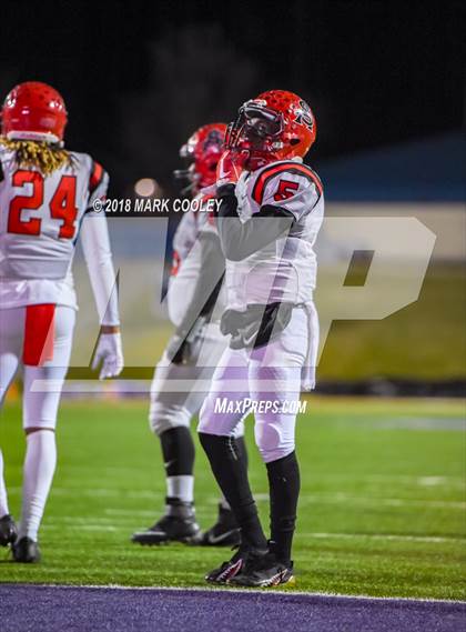 Thumbnail 1 in San Augustine vs. Mason (UIL 2A Semifinal) photogallery.