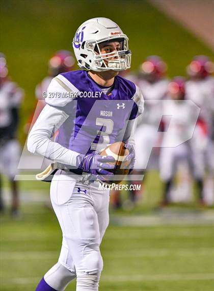 Thumbnail 2 in San Augustine vs. Mason (UIL 2A Semifinal) photogallery.