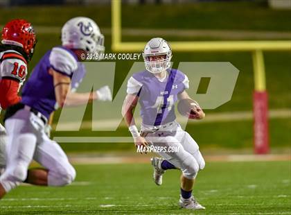 Thumbnail 3 in San Augustine vs. Mason (UIL 2A Semifinal) photogallery.