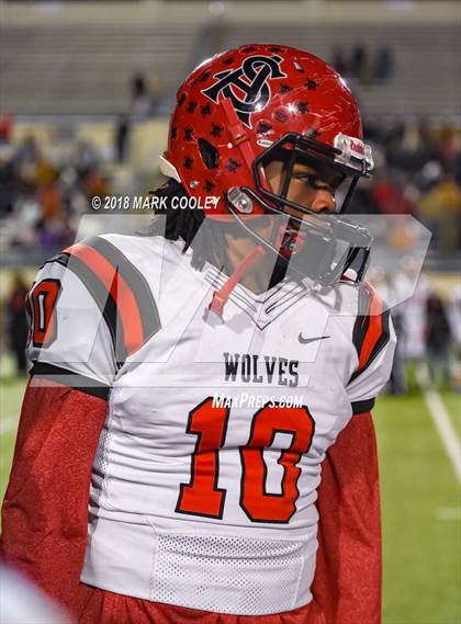 Thumbnail 2 in San Augustine vs. Mason (UIL 2A Semifinal) photogallery.