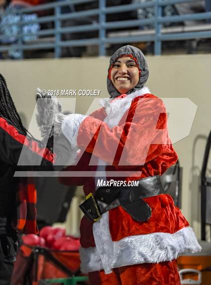 Thumbnail 2 in San Augustine vs. Mason (UIL 2A Semifinal) photogallery.
