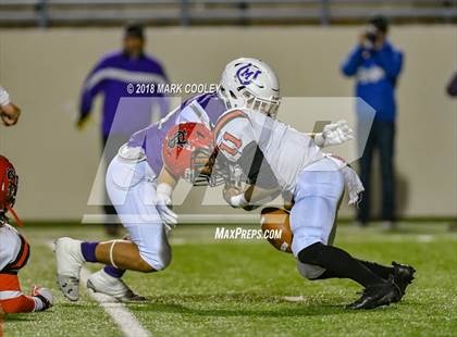 Thumbnail 3 in San Augustine vs. Mason (UIL 2A Semifinal) photogallery.