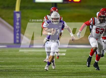 Thumbnail 3 in San Augustine vs. Mason (UIL 2A Semifinal) photogallery.
