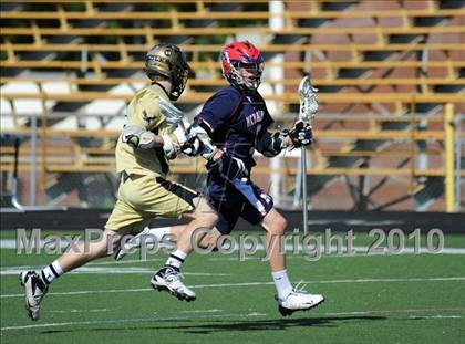 Thumbnail 2 in McMahon @ Trumbull photogallery.