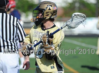 Thumbnail 2 in McMahon @ Trumbull photogallery.