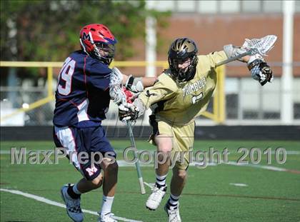 Thumbnail 2 in McMahon @ Trumbull photogallery.
