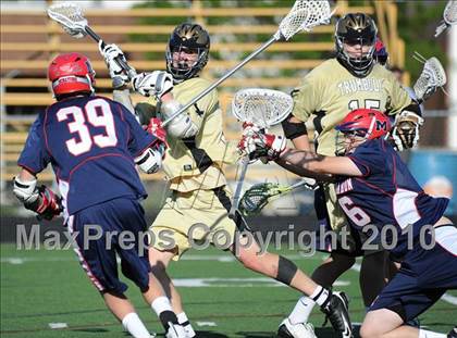 Thumbnail 2 in McMahon @ Trumbull photogallery.