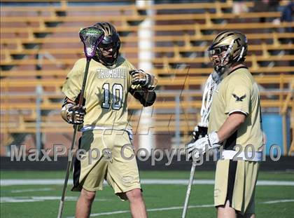 Thumbnail 2 in McMahon @ Trumbull photogallery.