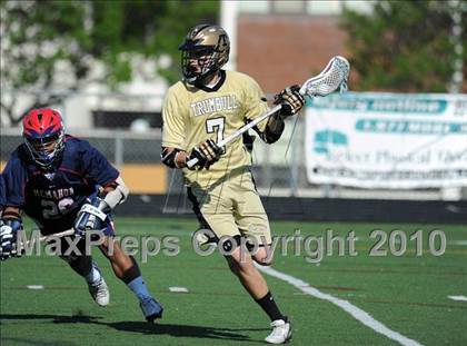 Thumbnail 2 in McMahon @ Trumbull photogallery.