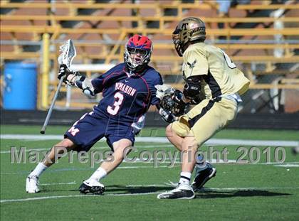 Thumbnail 2 in McMahon @ Trumbull photogallery.