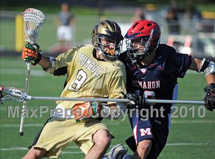 Thumbnail 1 in McMahon @ Trumbull photogallery.