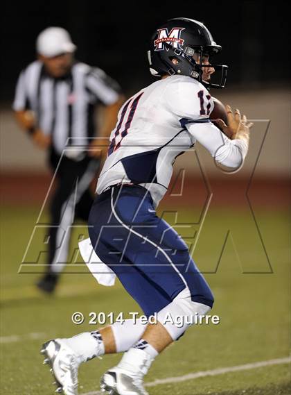 Thumbnail 3 in Azusa vs. Maranatha photogallery.