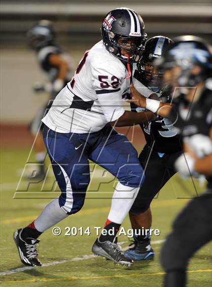Thumbnail 2 in Azusa vs. Maranatha photogallery.