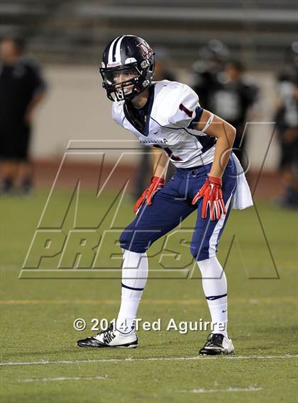 Thumbnail 3 in Azusa vs. Maranatha photogallery.