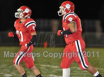 Thumbnail 3 in Redlands East Valley vs. Chino Hills photogallery.