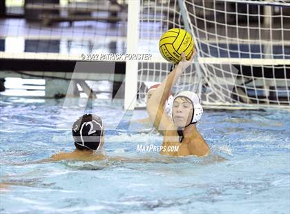 Thumbnail 1 in Boerne-Champion vs. Clark (UIL 6A Regin 4 Final) photogallery.