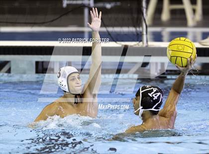 Thumbnail 3 in Boerne-Champion vs. Clark (UIL 6A Regin 4 Final) photogallery.