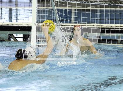 Thumbnail 1 in Boerne-Champion vs. Clark (UIL 6A Regin 4 Final) photogallery.