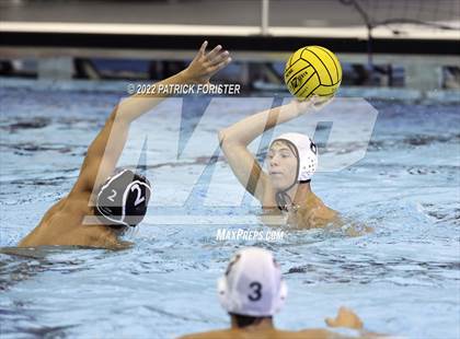 Thumbnail 3 in Boerne-Champion vs. Clark (UIL 6A Regin 4 Final) photogallery.