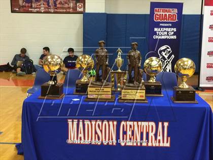 Thumbnail 1 in Madison Central TOC Ceremony photogallery.