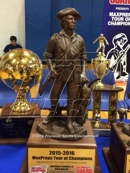 Thumbnail 2 in Madison Central TOC Ceremony photogallery.