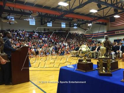 Thumbnail 1 in Madison Central TOC Ceremony photogallery.