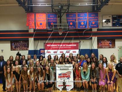 Thumbnail 3 in Madison Central TOC Ceremony photogallery.