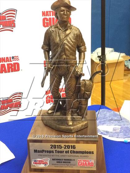 Thumbnail 2 in Madison Central TOC Ceremony photogallery.